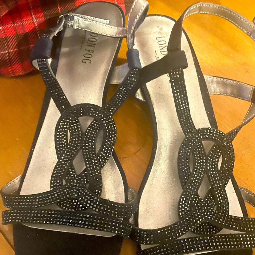 London Fog wedge heals sz10